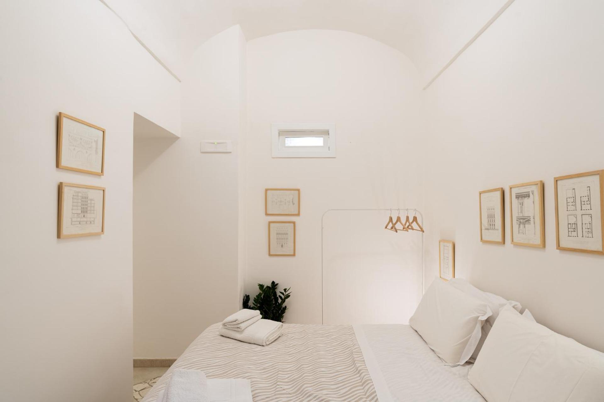 Salita Trinita Appartement Napels Buitenkant foto
