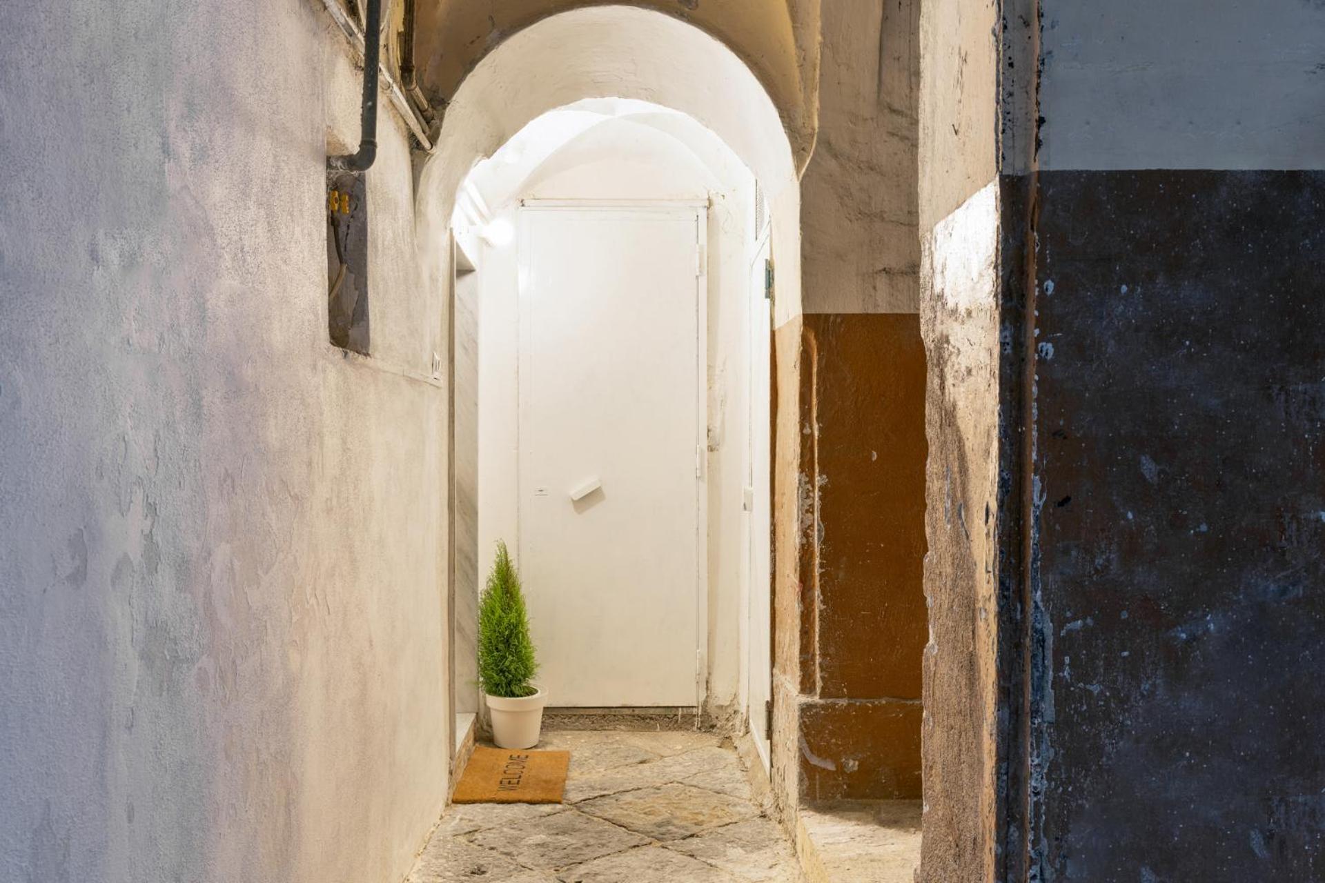 Salita Trinita Appartement Napels Buitenkant foto